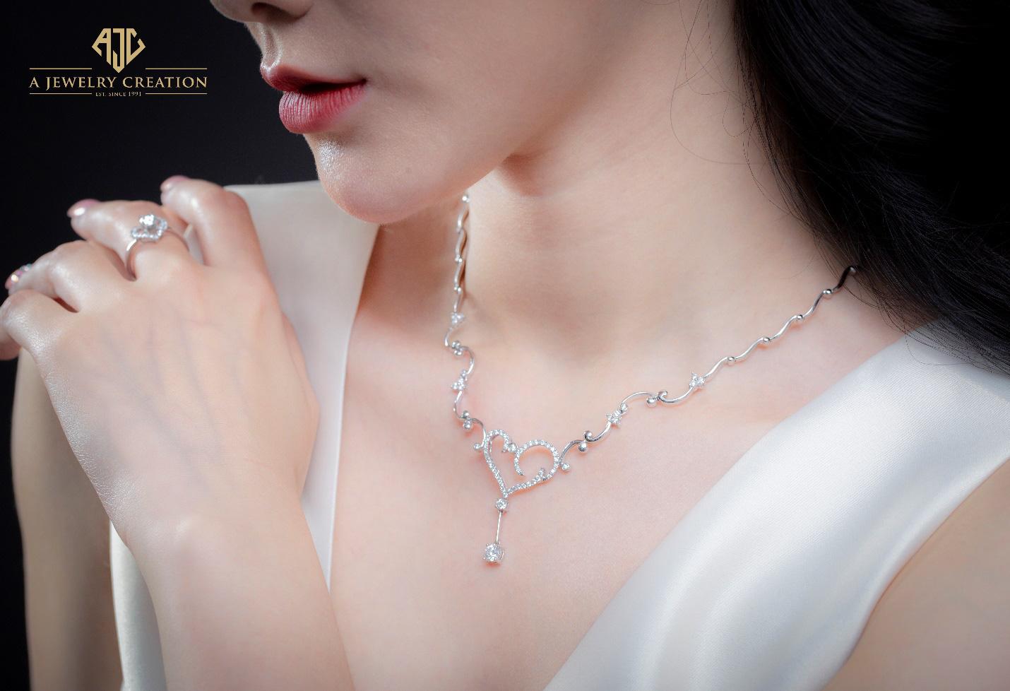 Hút ánh nhìn với trang sức cao cấp AJC – Hiện đại và thời thượng
